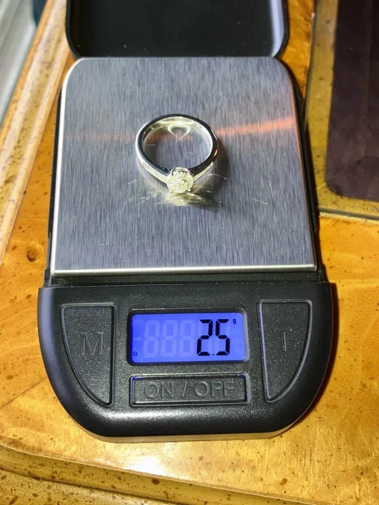 Natural White Diamond Sterling Silver Ring Size 6 - Picture 9 of 9